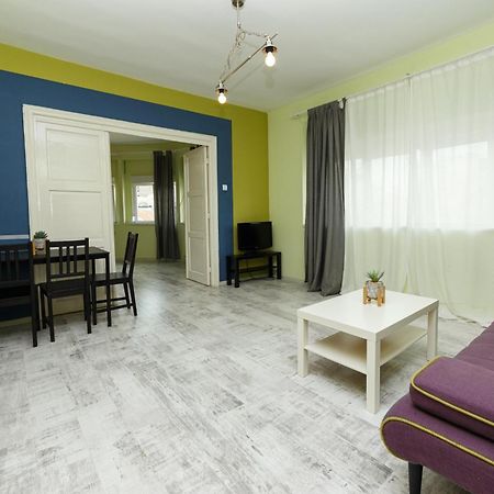 Antic Apartments Bucureşti Ngoại thất bức ảnh