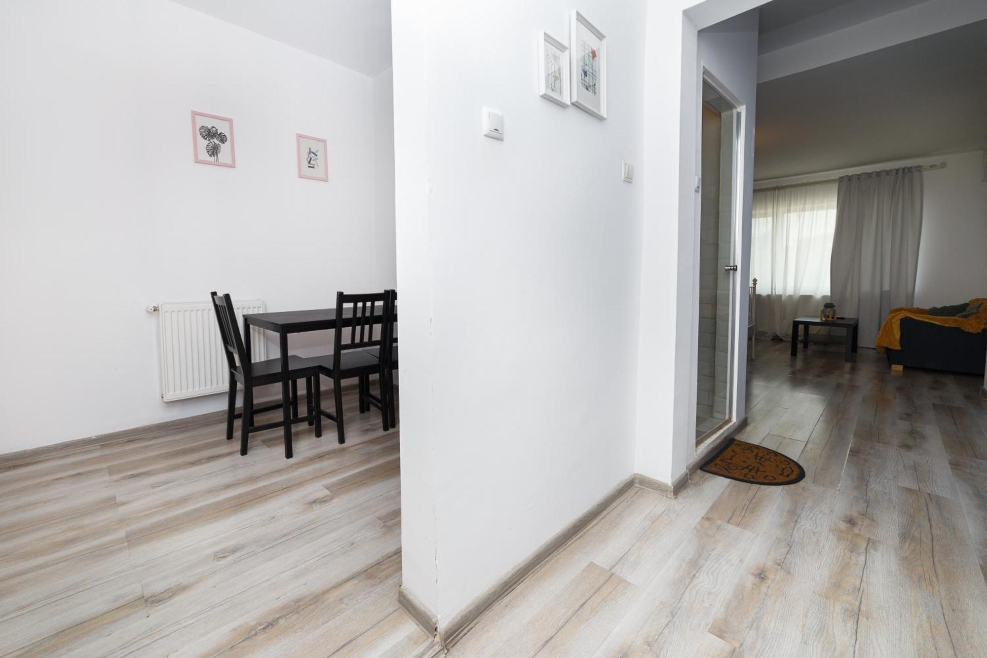 Antic Apartments Bucureşti Ngoại thất bức ảnh