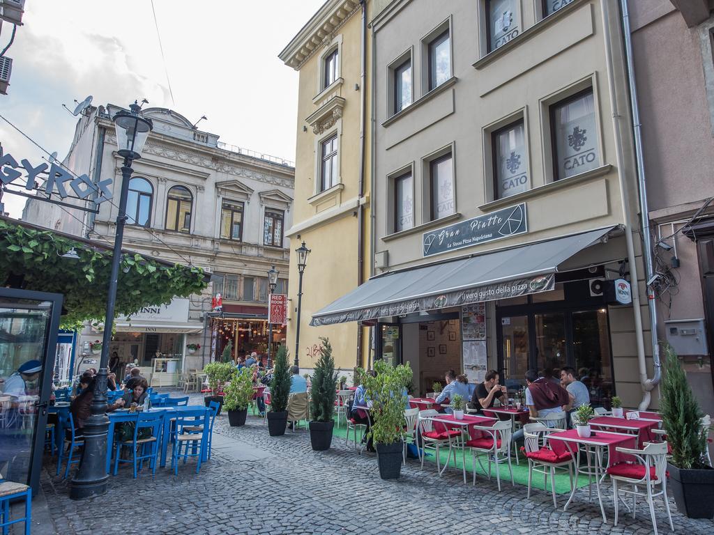 Antic Apartments Bucureşti Ngoại thất bức ảnh