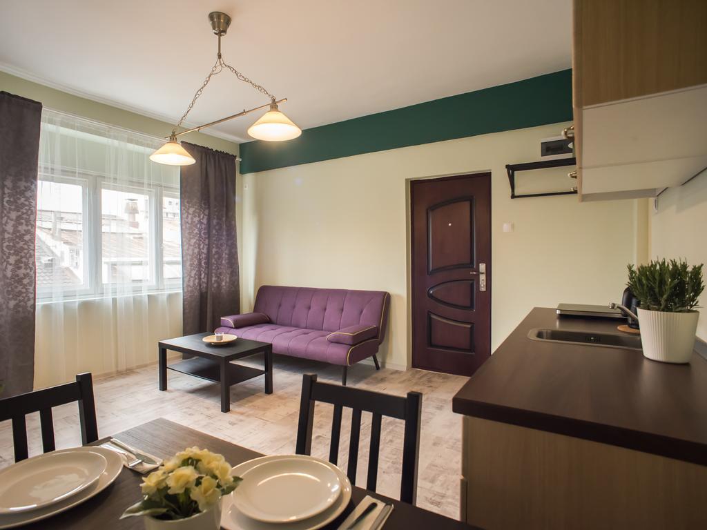 Antic Apartments Bucureşti Ngoại thất bức ảnh